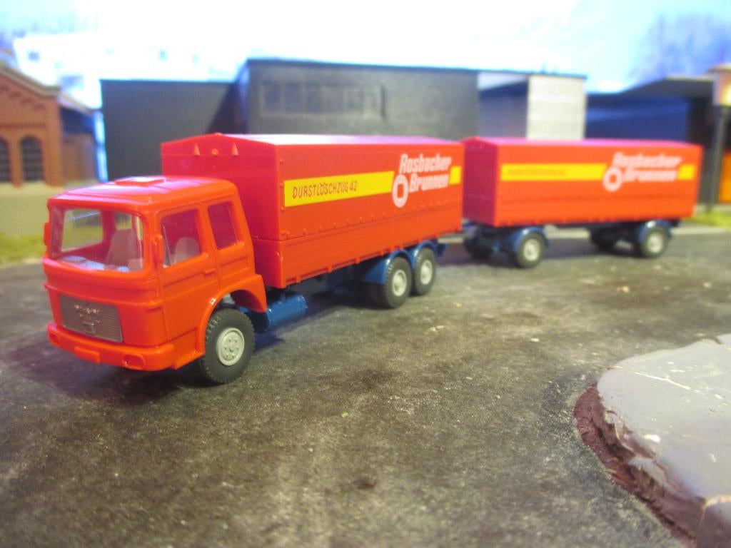 MAN - Büssing 22320 Rosbacher Brunnen Wiking 470, Hobby en Vrije tijd, Modelauto's | 1:87, Zo goed als nieuw, Bus of Vrachtwagen