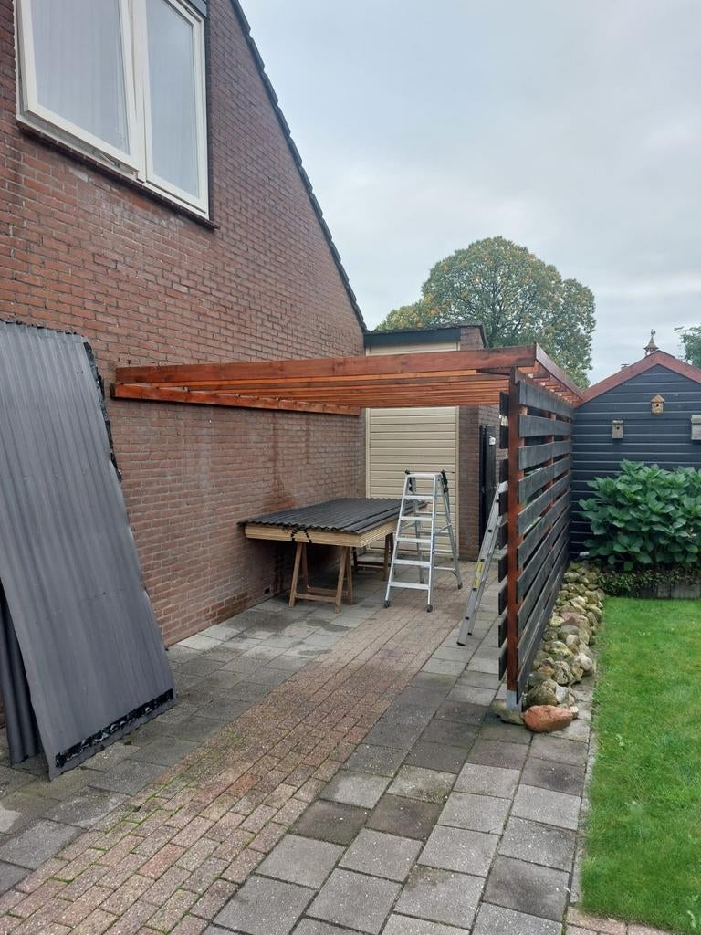 Carport / Overkapping / Timmerwerken / dakrenovatie, Ophalen, Zo goed als nieuw, Carport