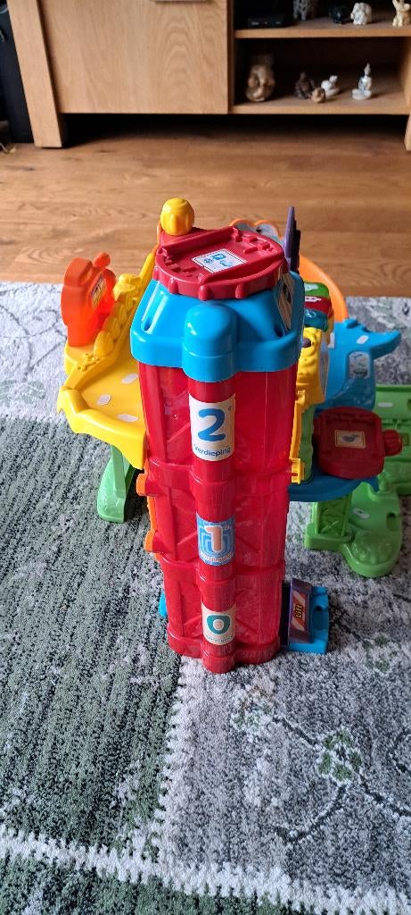 toet toet verschillende garages, kraan, brandweerkazerne, Kinderen en Baby's, Speelgoed | Vtech, Ophalen, Gebruikt, 2 tot 4 jaar