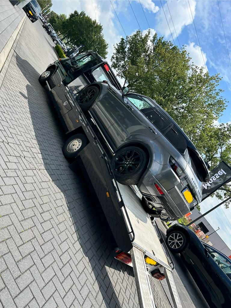 Autotransport op maat/ oprijwagen/ Binnen- en Buitenland, Koeriersdiensten