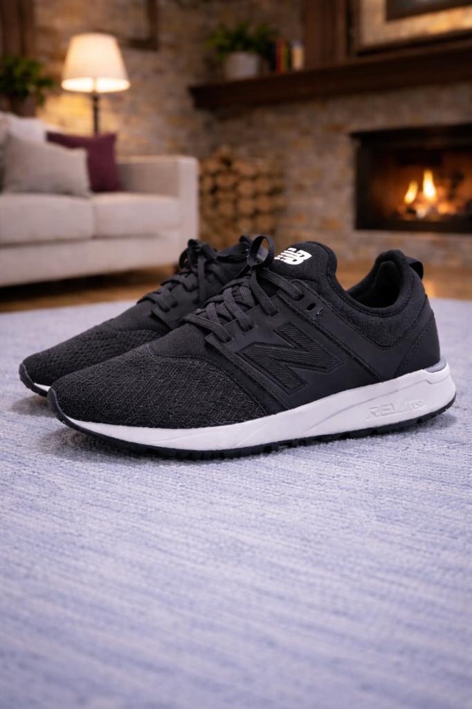 Zwarte New Balance sneakers, Kleding | Heren, Schoenen, Nieuw, Sneakers of Gympen, Zwart, Ophalen of Verzenden