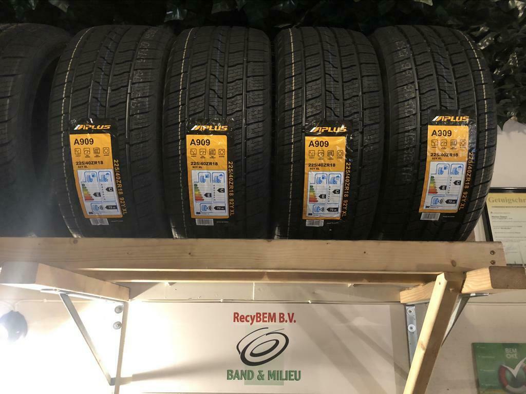 Nieuwe all season banden 205-55-16 225-45-17 225-40-18, Auto-onderdelen, Banden en Velgen, Ophalen, Autobedrijf Bovak, Overige