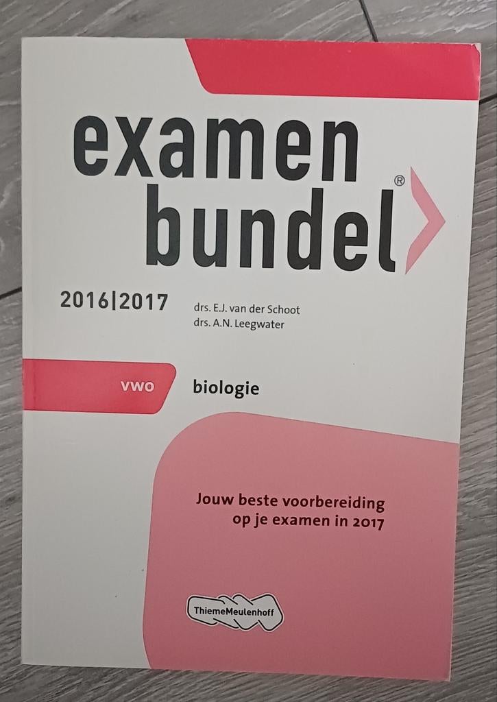 Examenbundel Biologie VWO, Ophalen of Verzenden, Zo goed als nieuw, VWO, Biologie