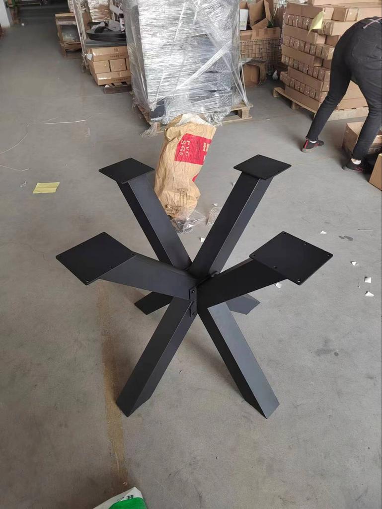 Ijzeren matrix spin poot onderstel, zwart coating, outlet, Ophalen of Verzenden