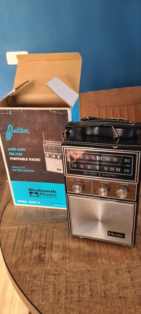 Vintage Audition FM/AM Draagbare Radio, Audio, Tv en Foto, Radio's, Ophalen of Verzenden, Gebruikt, Radio