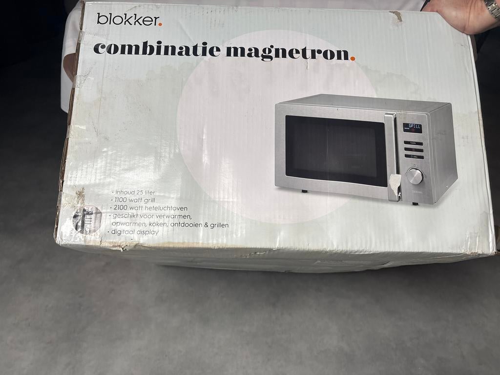 Blokker Combimagnetron - Zo goed als nieuw!, Witgoed en Apparatuur, Magnetrons, Ophalen, Combimagnetron, Gebruikt, Grill