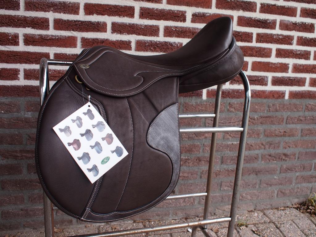 JC Confinado Springzadel 17,5 inch, Ophalen of Verzenden, Nieuw, Springen