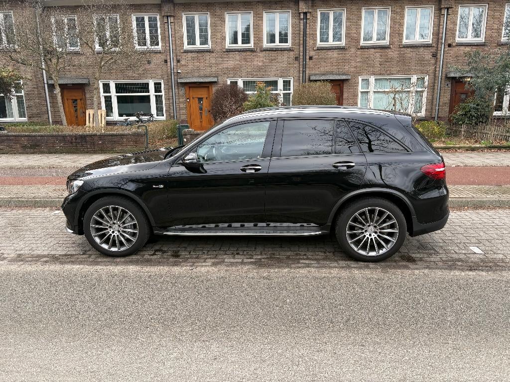Mercedes-Benz GLC AMG 43 367pk 4MATIC 9G-TRONIC 2019 Zwart, Automaat, Zwart, 367 pk, USB