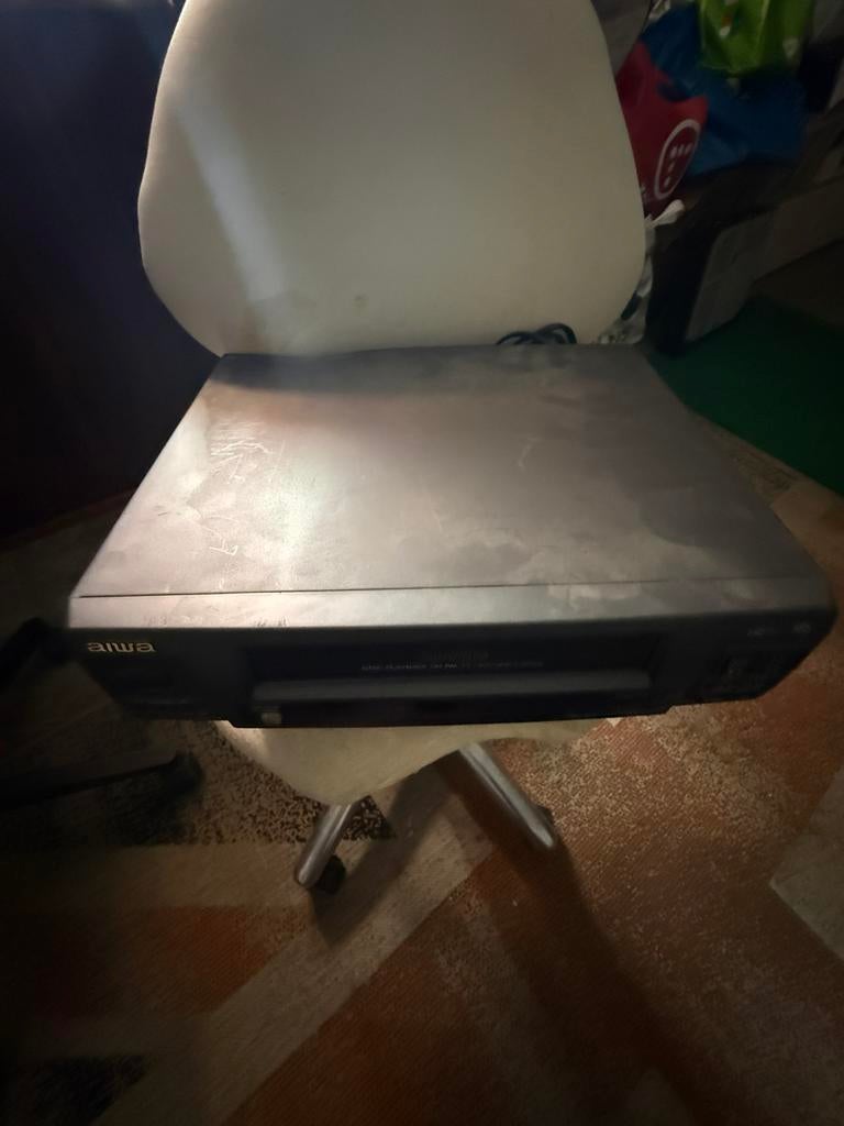 Aiwa videorecorder met defect, Ophalen of Verzenden, Niet werkend