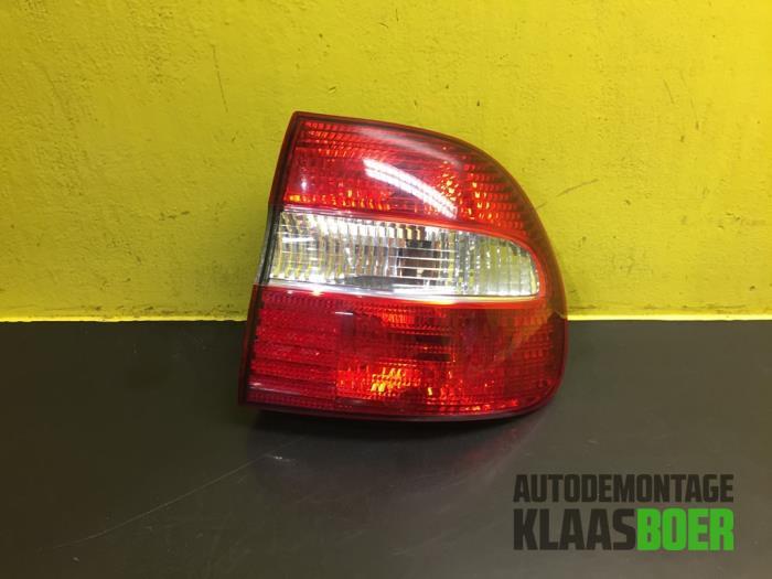 Achterlicht rechts van een Volvo V40, Auto-onderdelen, Ophalen of Verzenden, 12 maanden garantie, Gebruikt, Volvo