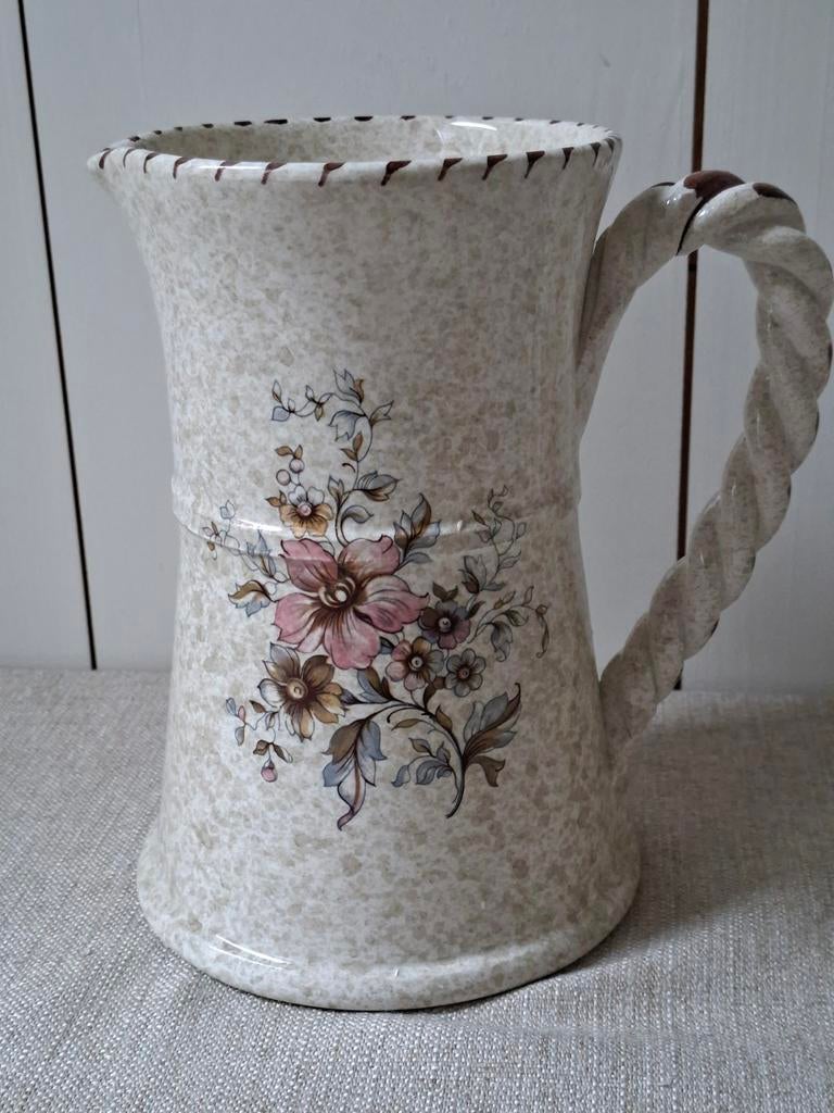 Vintage Kan met Bloemen Decor, gemerkt Handarbeit., Ophalen of Verzenden