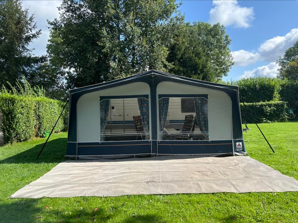 Te huur hobby 495 SK de luxe, 5 pers caravan met stapelbed