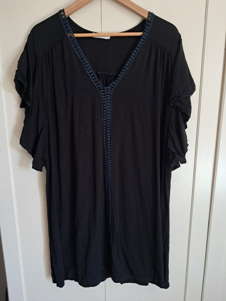 Made in Italy tuniek zwart met grijze hals maat 48, Kleding | Dames, Made in Italy, Ophalen of Verzenden, Zo goed als nieuw, Blouse of Tuniek