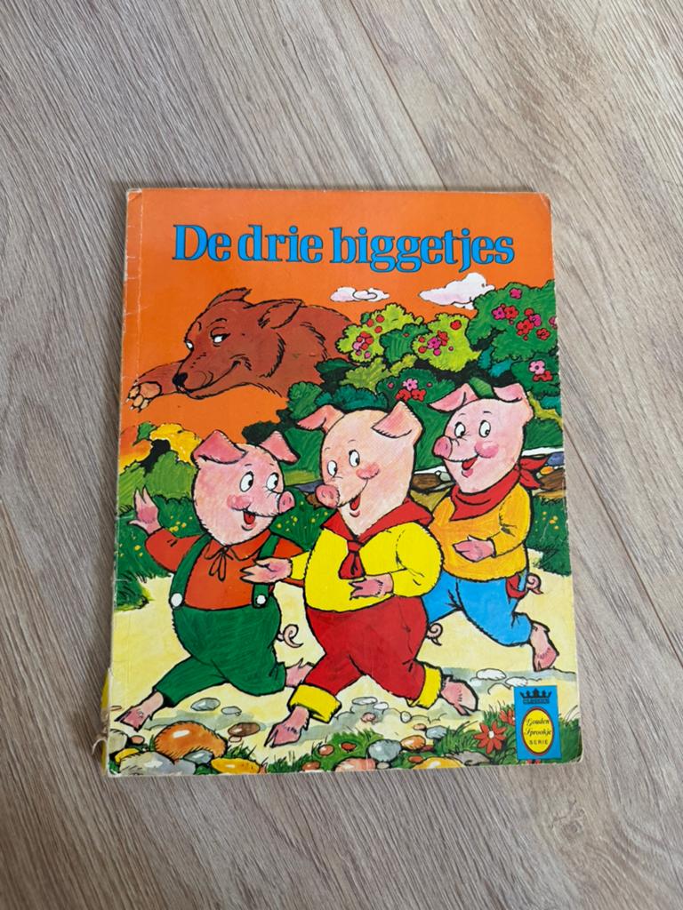 3 biggetjes jaren 70, Boeken, Kinderboeken | Jeugd | onder 10 jaar, Ophalen of Verzenden, Gelezen, Fictie algemeen