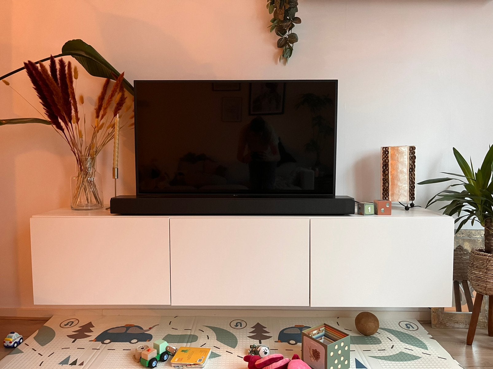 Tv meubel, Ophalen, 150 tot 200 cm, Zo goed als nieuw, Minder dan 100 cm