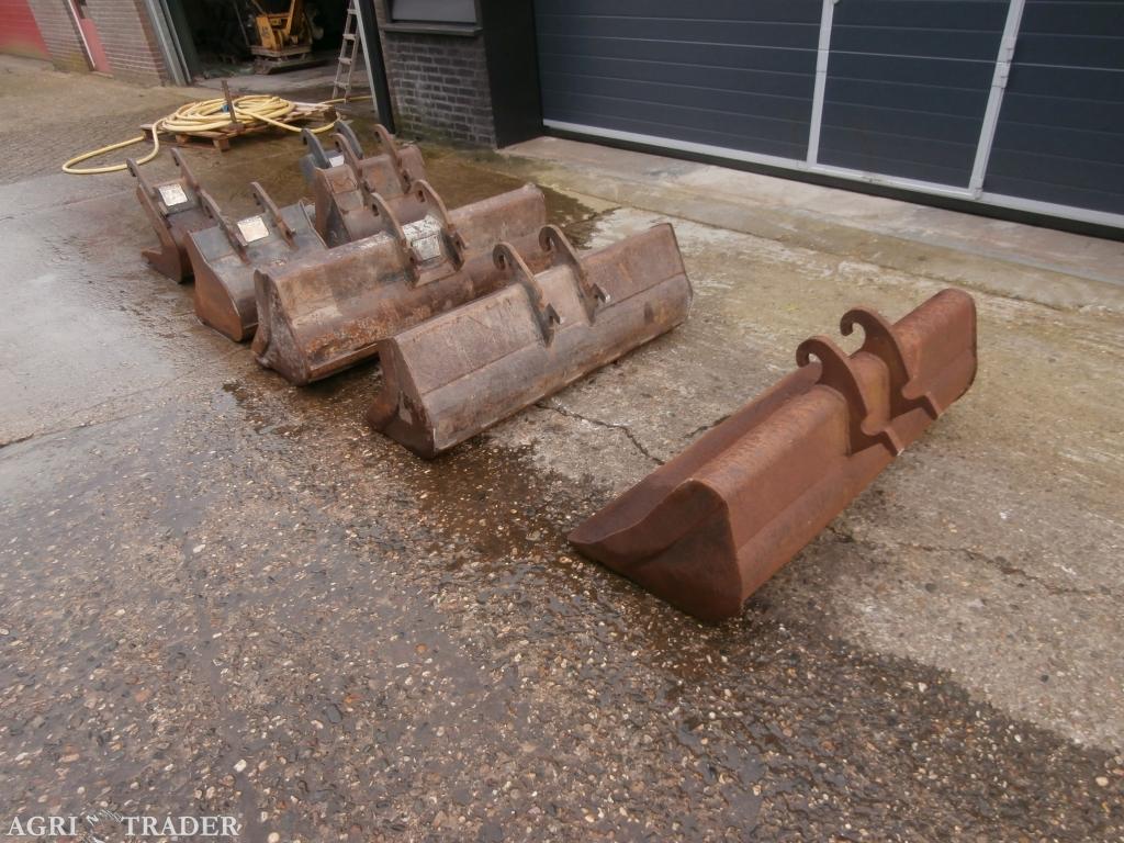 DIV GRAAFBAKKEN cw 05 7 STUKS €1500,00, Niet opgegeven, -, Niet opgegeven