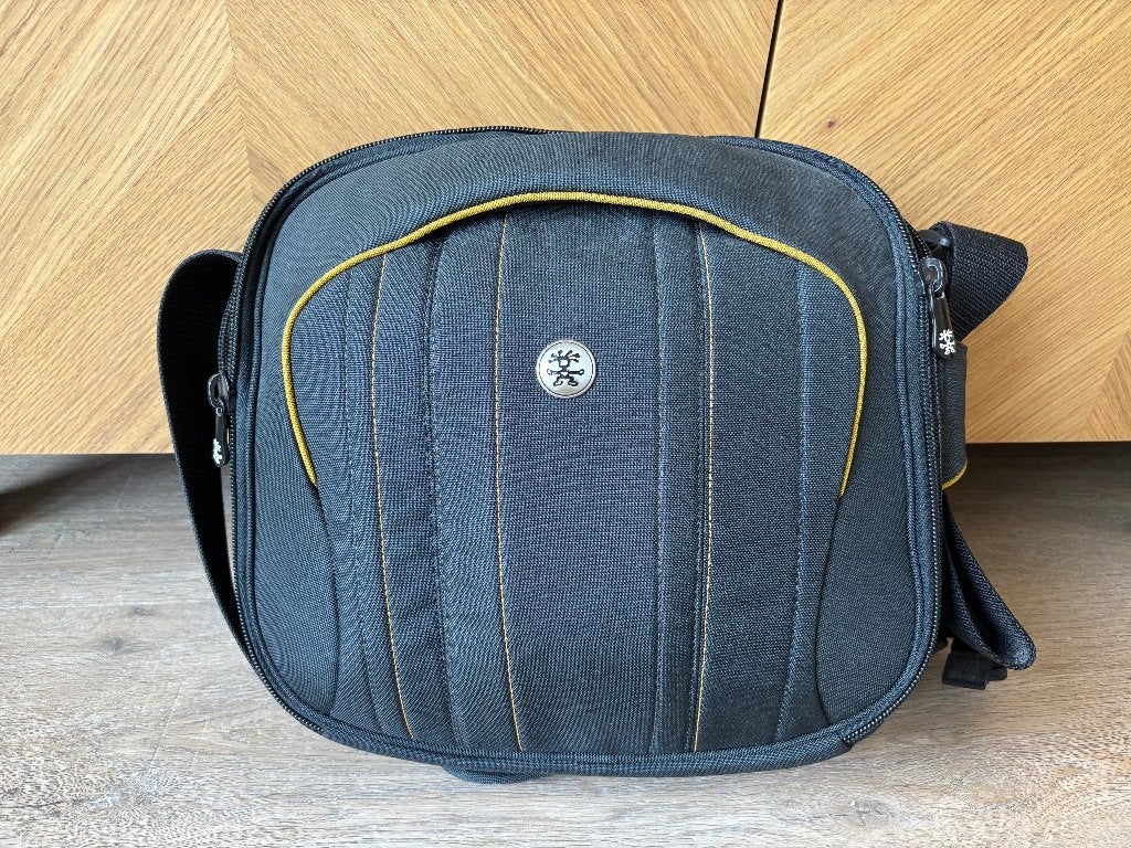 Crumpler Gentleman Farmer M laptop schoudertas, Ophalen, Zo goed als nieuw, Grijs, Overige merken