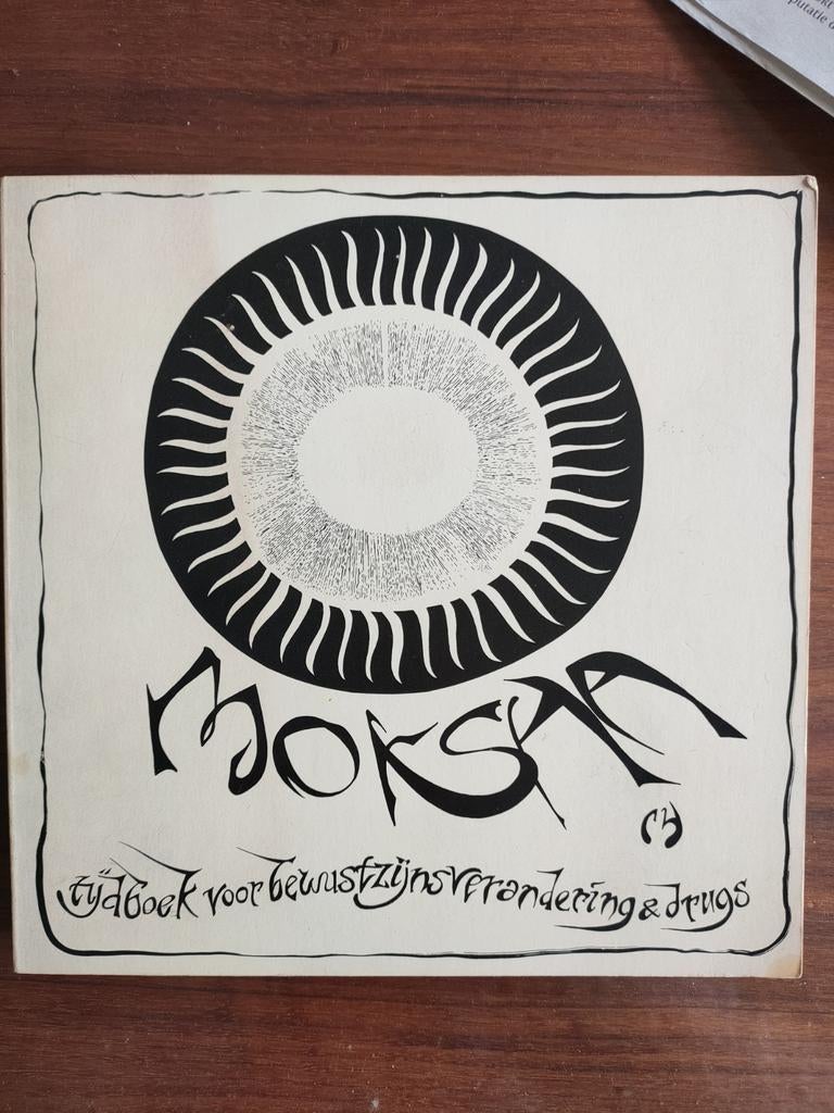 Moksha: Tijdboek voor bewustzijnsverandering en drugs, Gelezen, Spiritualiteit algemeen, Ophalen of Verzenden, Hans Geluk
