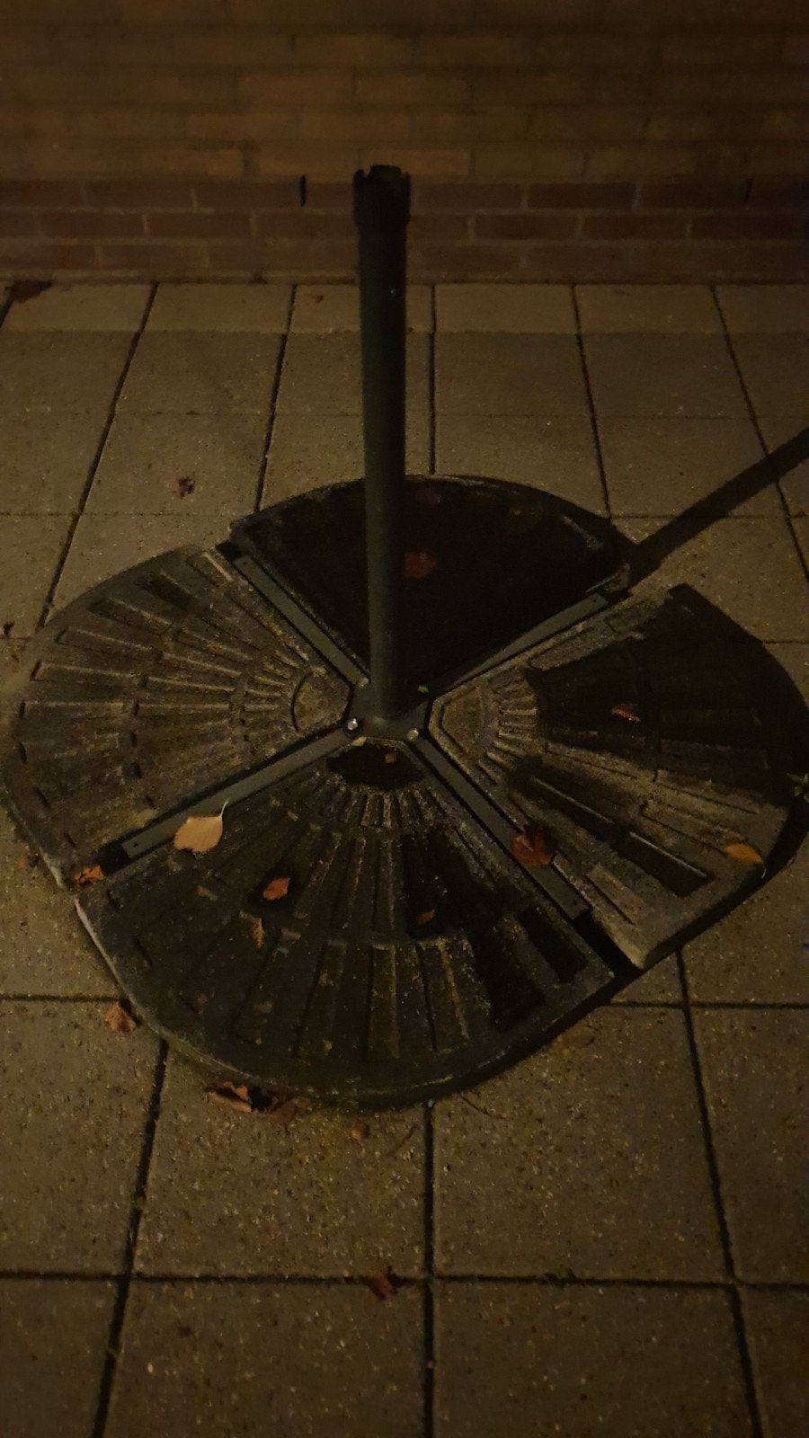 Extra stevige parasolvoet met 4 zware tegels, Tuin en Terras, Ophalen, Gebruikt, Parasolvoet