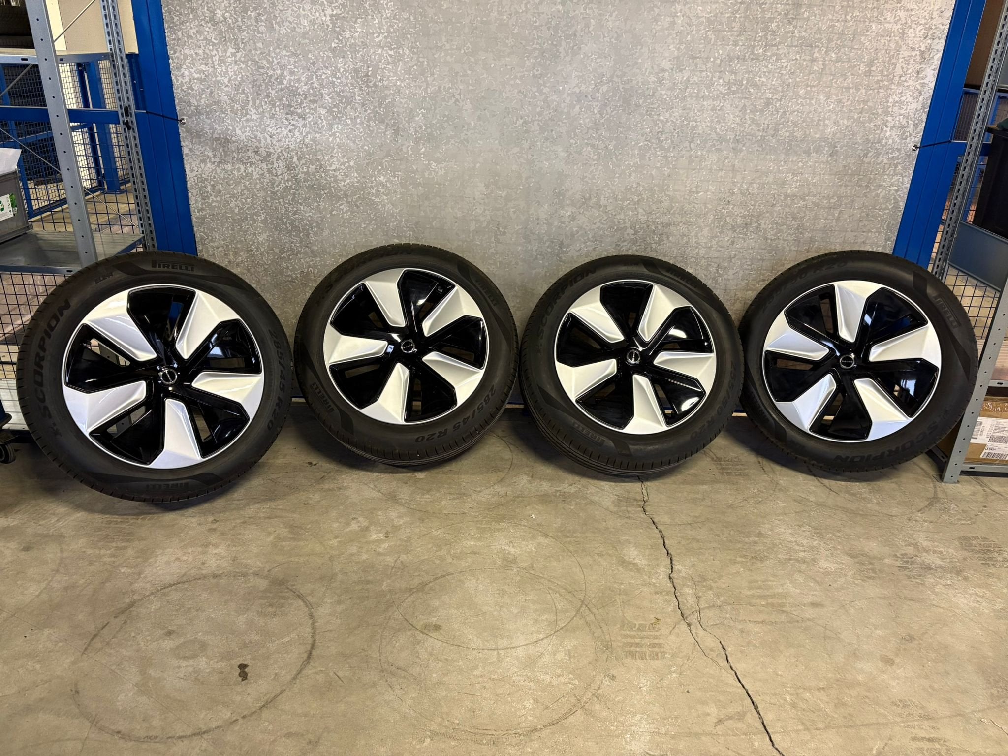 20'' 5-spaaks Black Diamond Cut - EX90 - Pirelli Scorpion -, Auto-onderdelen, Banden en Velgen
