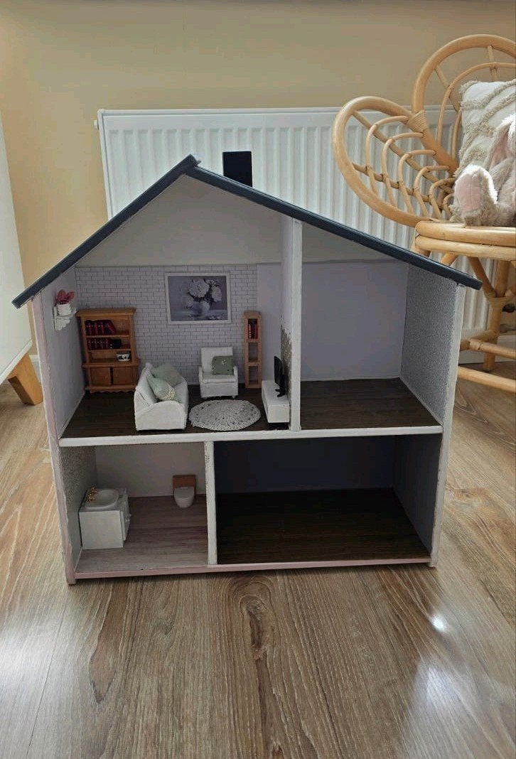 ikea poppenhuis met meubels, Kinderen en Baby's, Speelgoed | Poppenhuizen, Ophalen, Gebruikt, Poppenhuis