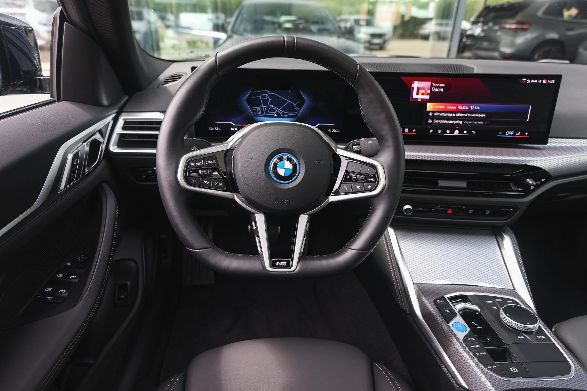 BMW i4 eDrive35 M Sport / Schuif-kanteldak / Adaptieve LED /, Auto's, BMW, Zwart, Automatische klimaatregeling, Met garantie (alle)