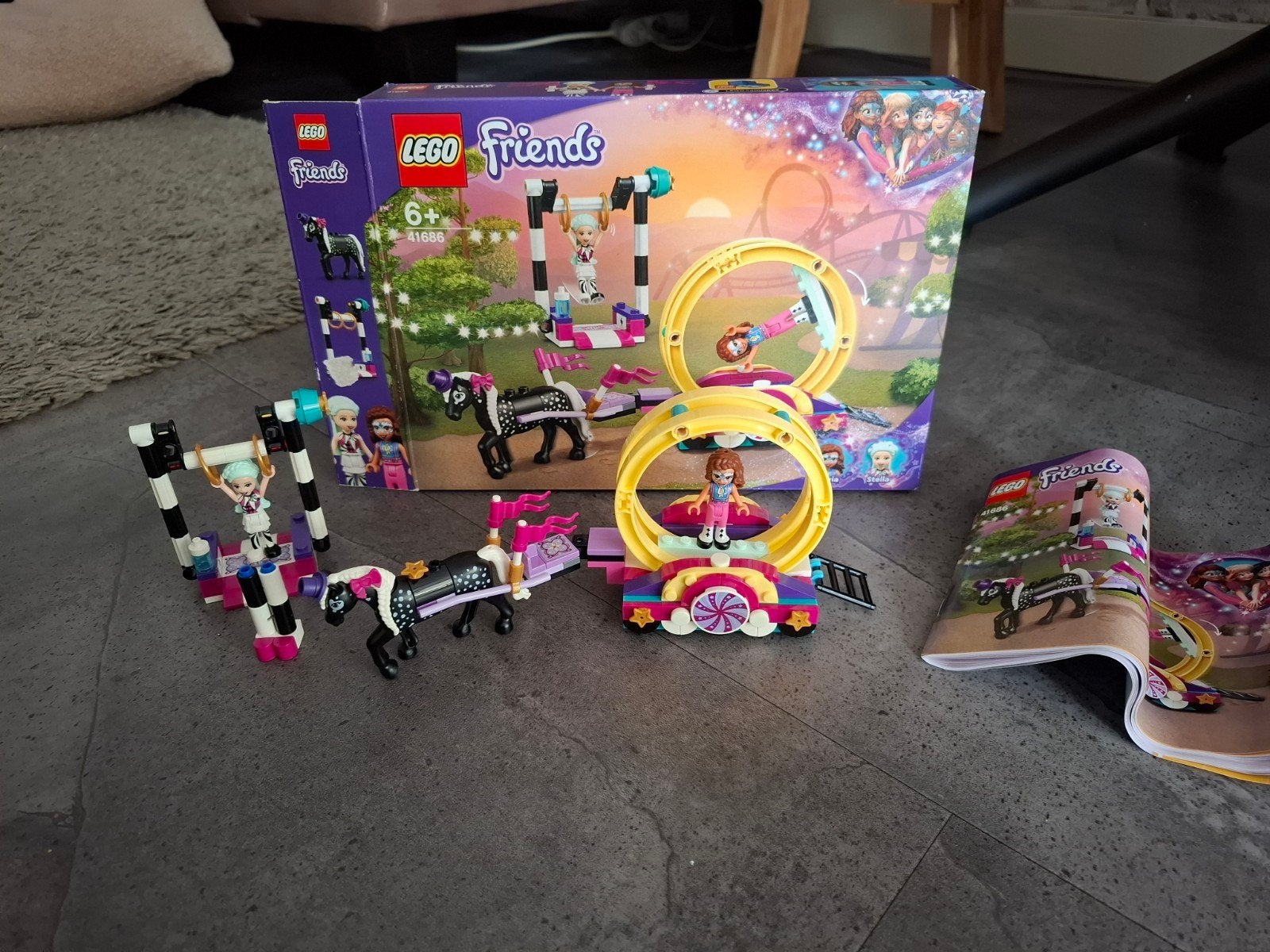 Lego Friends Magische Acrobatiek 41686, Lego, Friends, Ophalen of Verzenden, Zo goed als nieuw