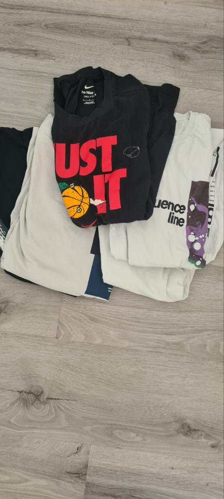 Heren kledingpakket, Ophalen, Zo goed als nieuw