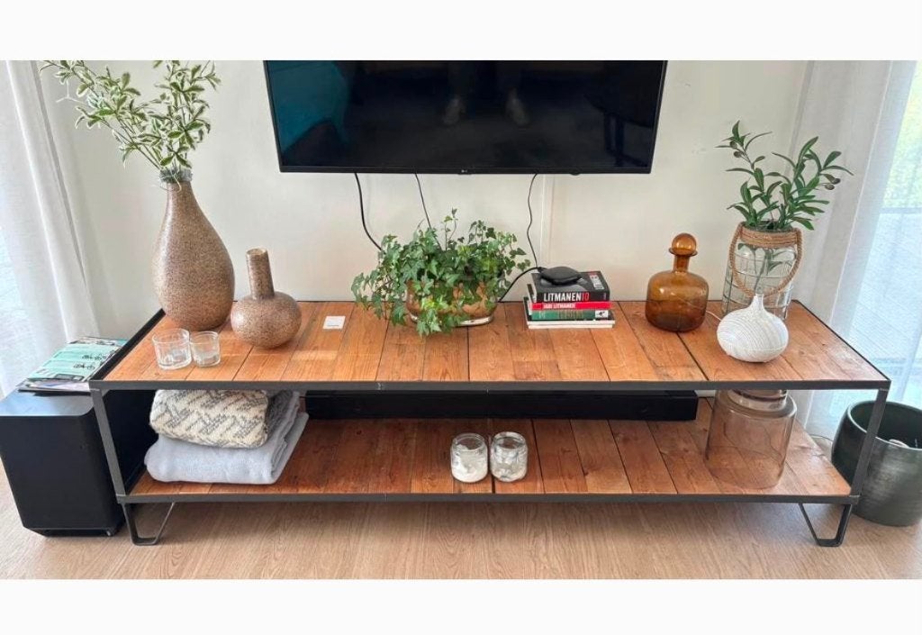 Uniek handgemaakt industrieel TVmeubel - BergRusticFurniture, Ophalen, Teakhout, Rustiek, 150 tot 200 cm