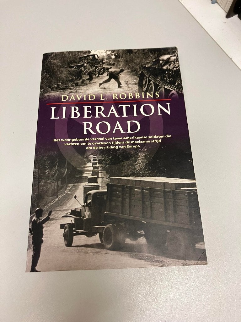 Liberation Road Robbins, Ophalen of Verzenden, Tweede Wereldoorlog, Gelezen, Algemeen