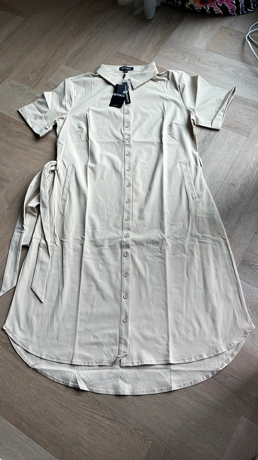 Dames jurk maat M Mi Piace, Maat 38/40 (M), Beige, Nieuw, Ophalen of Verzenden