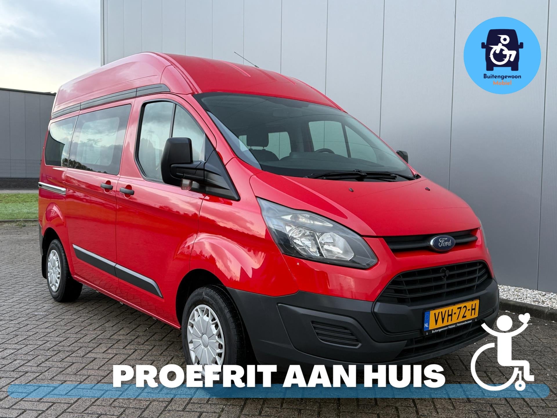Ford Transit Custom 2.2 Rolstoel Voorin L1H2 Rolstoelbus, Auto's, Bestelauto's, Voorwielaandrijving, 12 maanden, Gebruikt, Zwart