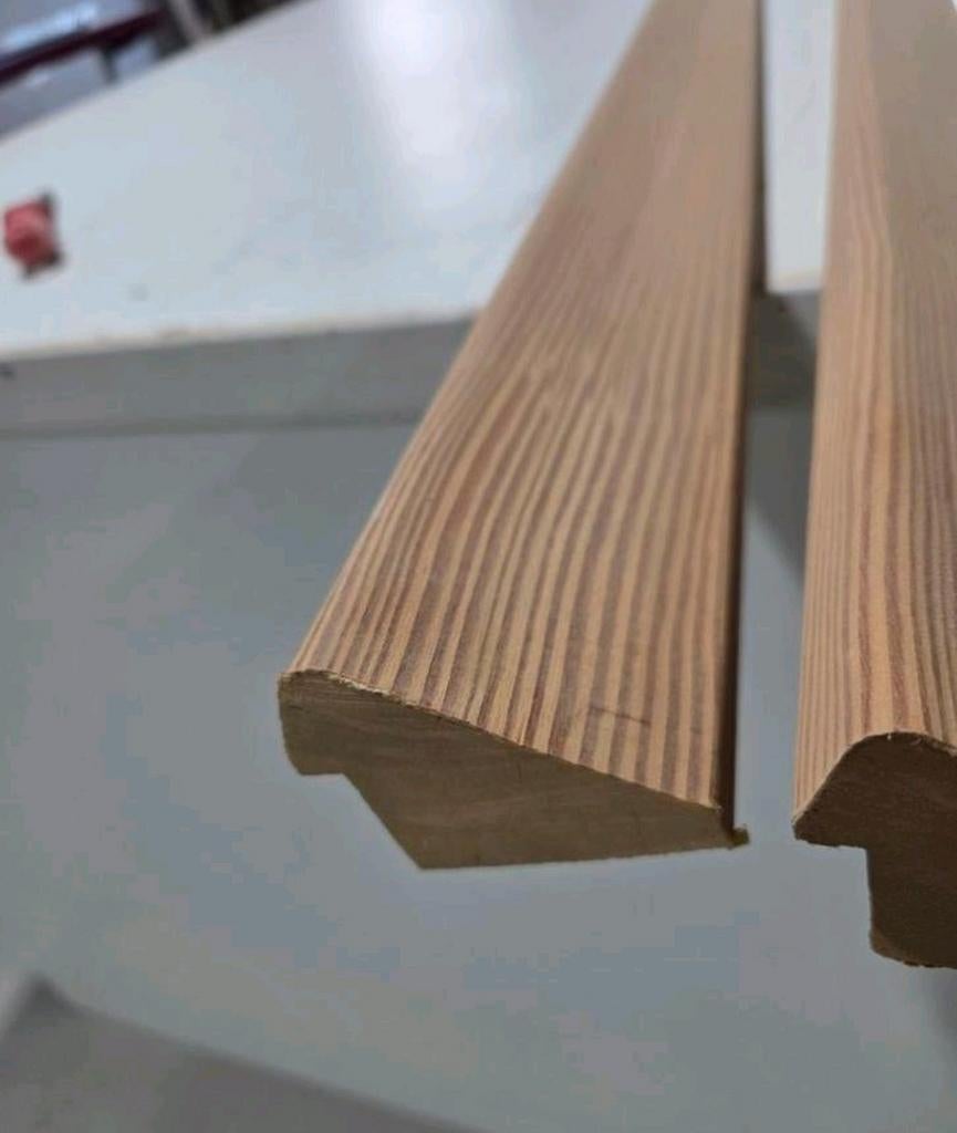 Geschaafde ommantelde red cedar latten - schilderij lijsten, Ophalen, Nieuw