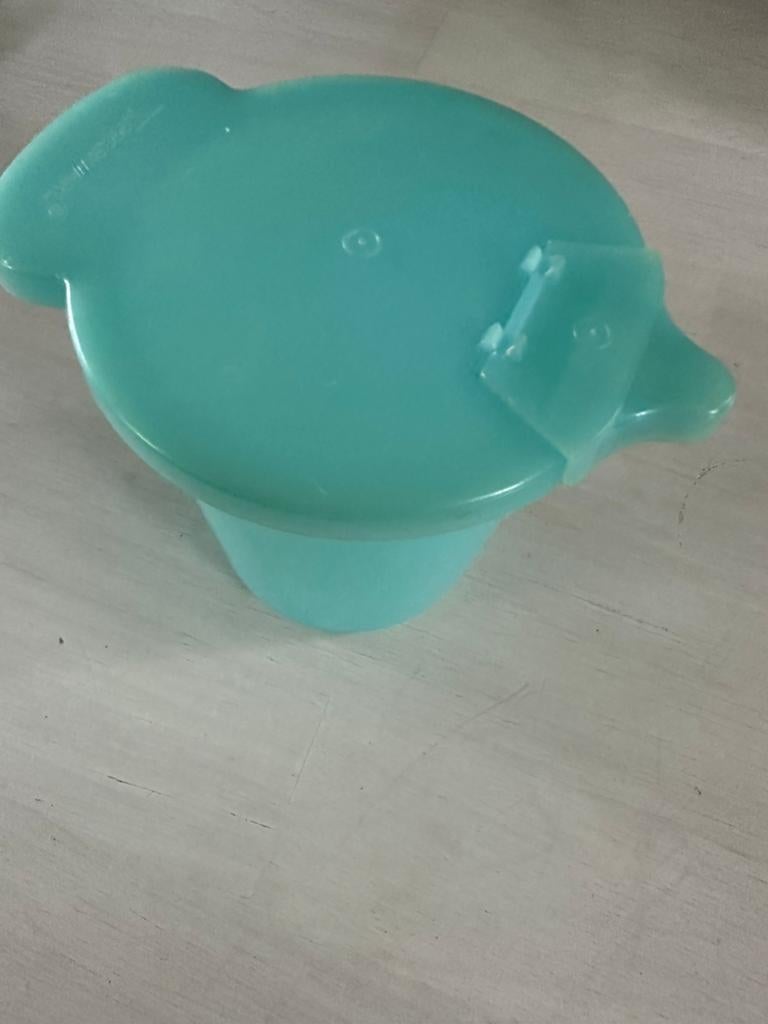 tupperware kannetje voor melk of suiker, Ophalen of Verzenden, Gebruikt, Beker of Kan