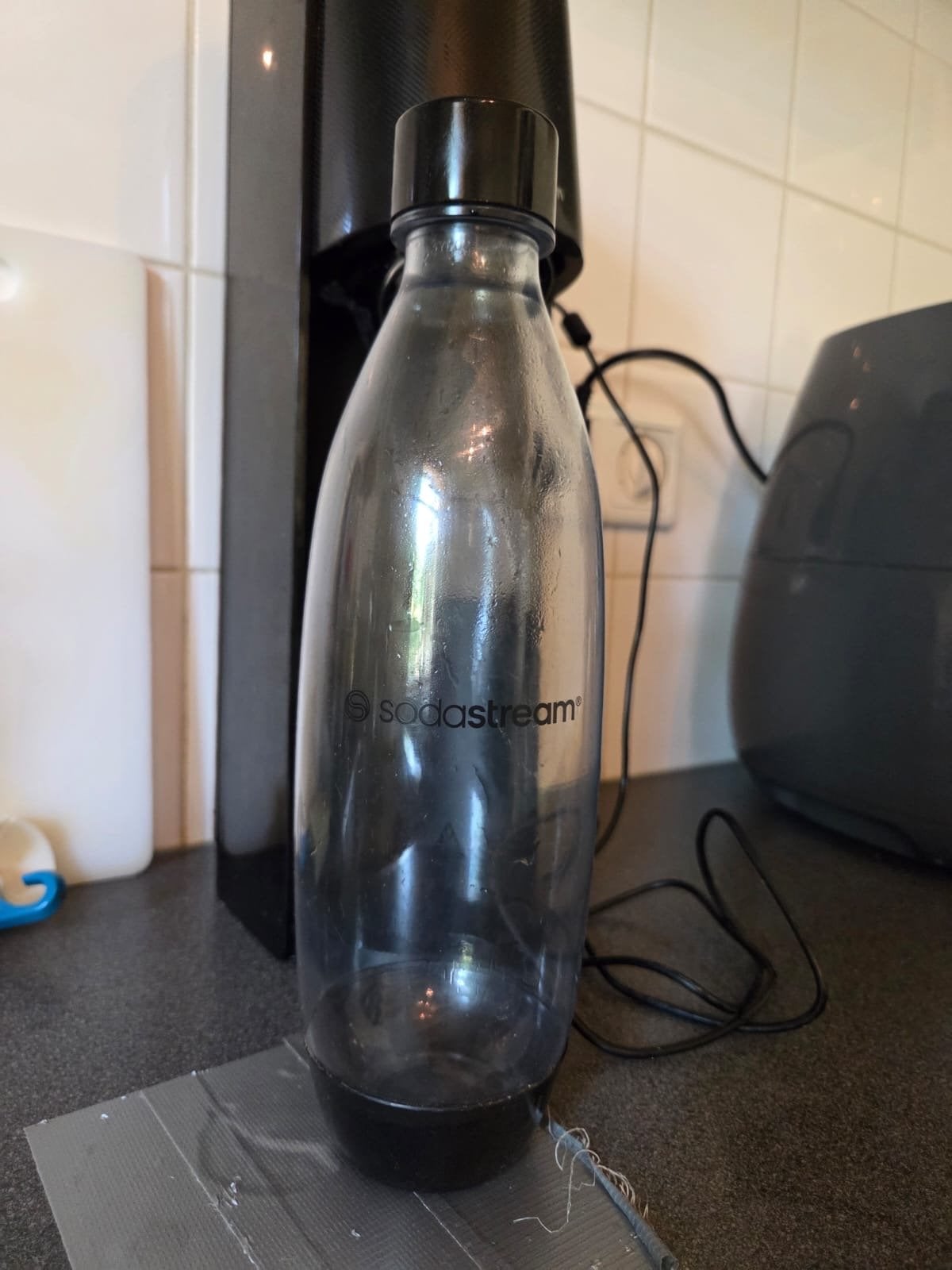 Sodastream E-terra z.g.a.n. met fles, Ophalen, Zo goed als nieuw