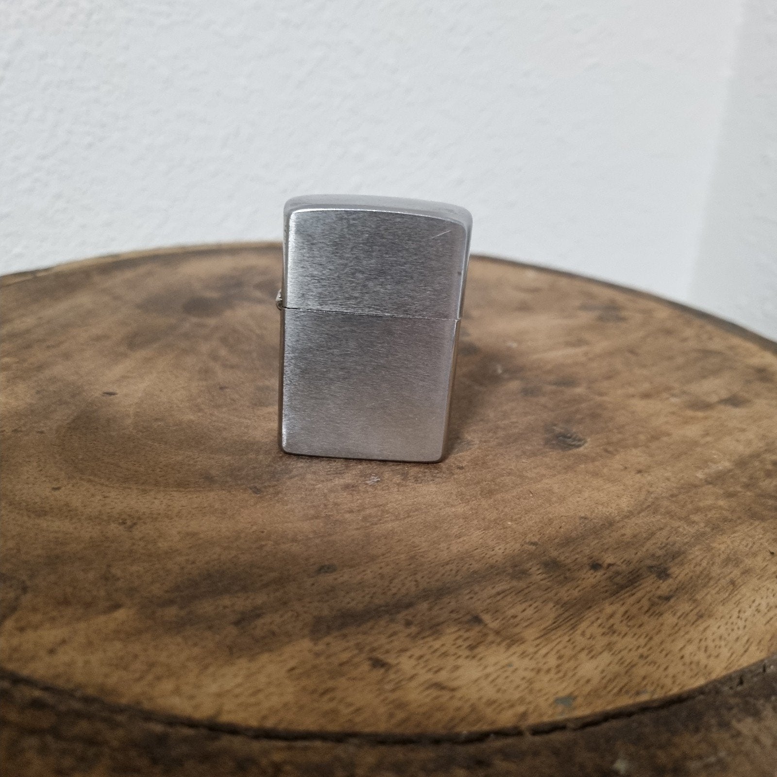 Zippo uit 1984. Brushed chrome, Verzamelen, Rookartikelen, Aanstekers en Luciferdoosjes, Ophalen, Gebruikt, Aansteker