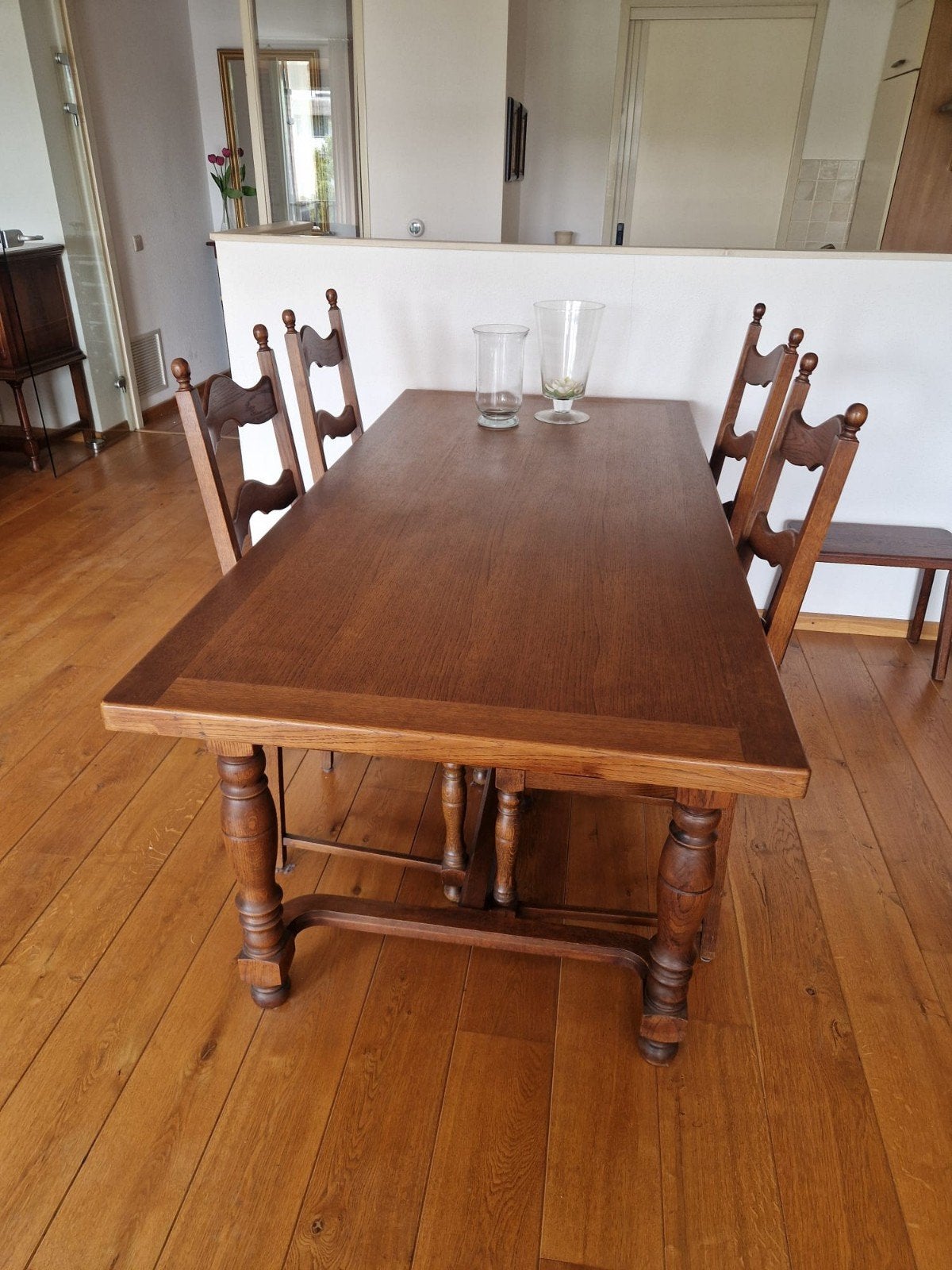 Massieve eikenhouten eettafel met 4 stoelen, Ophalen