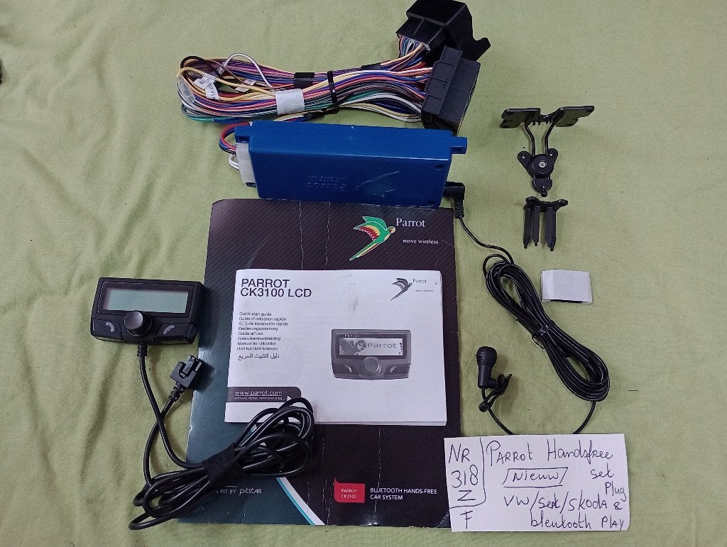 Parrot CK3100 LCD Bluetooth Carkit VW/Seat/Skoda, Ophalen of Verzenden, Nieuw