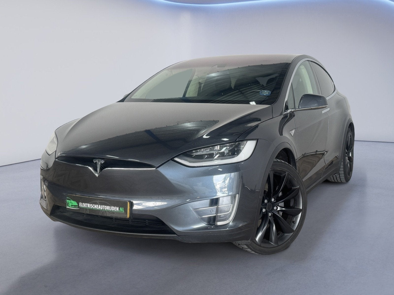 Tesla Model X 90D Base 7p.|FREE SUPERCHARGE|TREKHAAK|LUCHTVE, Auto's, Tesla, Automaat, Model X, Zwart, 428 pk