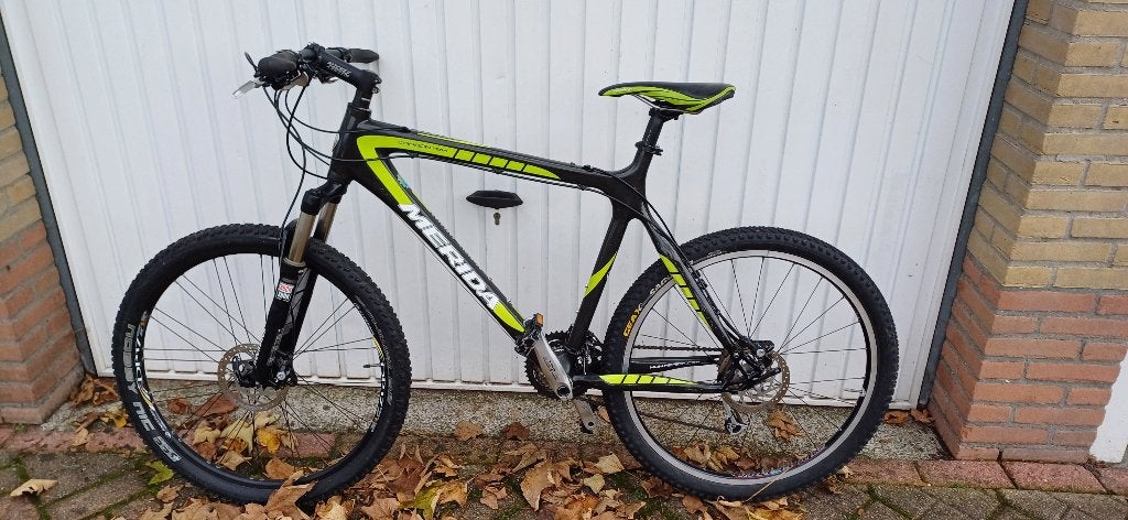 Merida carbon Team mountainbike 26 inch, Fietsen en Brommers, 49 tot 53 cm, Ophalen, Gebruikt, Merida