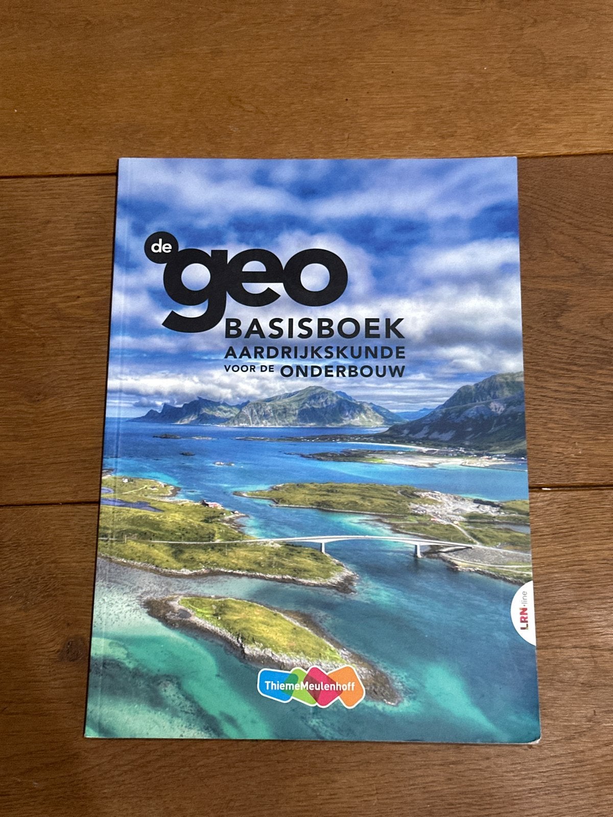 De Geo Basisboek Aardrijkskunde Onderbouw Thiemo Meulenhoff, Boeken, Ophalen of Verzenden, Gamma, Zo goed als nieuw, LBO
