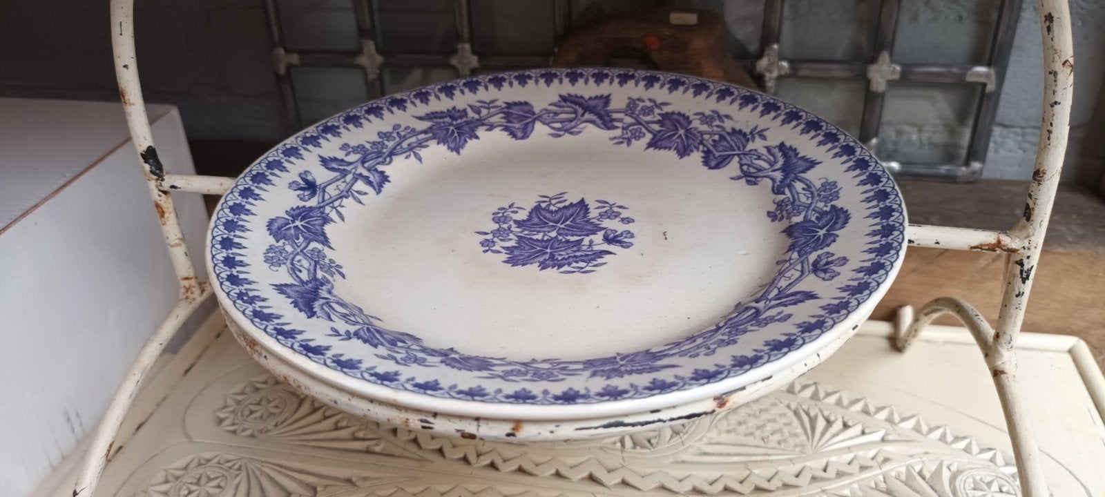 Ontbijtbordje GERANIUM SCM lila paars 20 cm, Antiek en Kunst, Ophalen of Verzenden