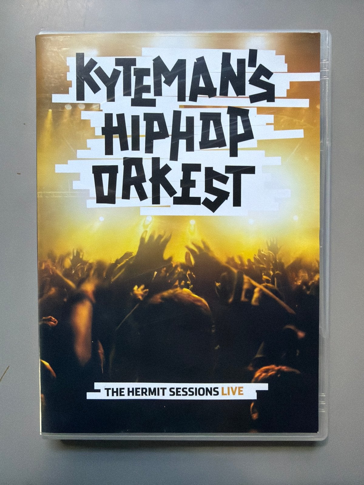 Kyteman's Hiphop Orkest - The Hermit Sessions Live DVD, Alle leeftijden, Engels, Ophalen of Verzenden, Zo goed als nieuw