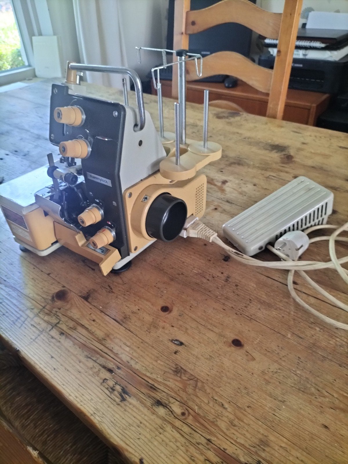 MAMMylock Lockmachine - Model ML 4 - made in Japan, Ophalen of Verzenden, Lockmachine, Overige merken
