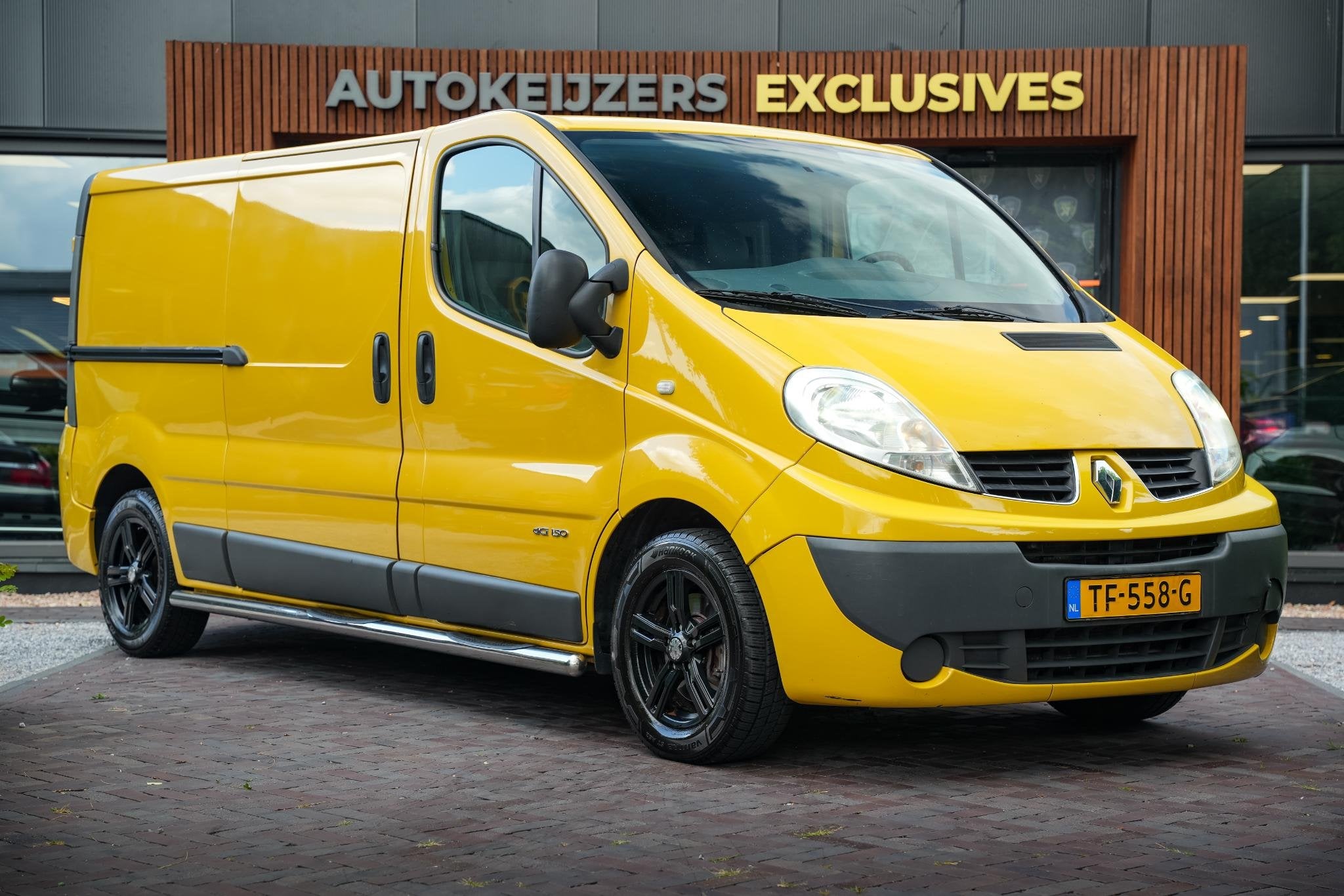 Renault Trafic t29 l2/h1 2.5 DCI 145PK Camperbus Ideaal voor, Caravans en Kamperen, Overige merken, Bedrijf, Handgeschakeld, Diesel