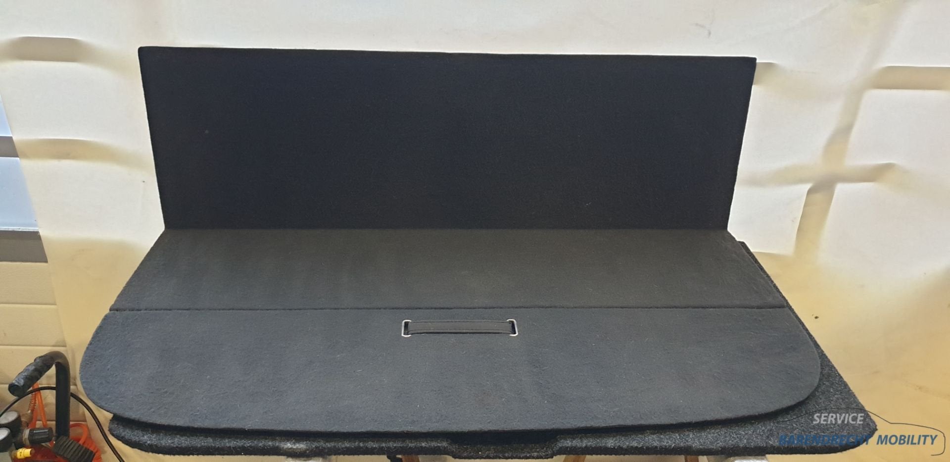 Kofferbakmat Audi TT 8J grijs origineel gebruikt 2002 / 2008, Gebruikt, AUDI AG, Auto-Union-Strasse 1
85045  Ingolstadt, DE, Kundenbetreuung@audi.de