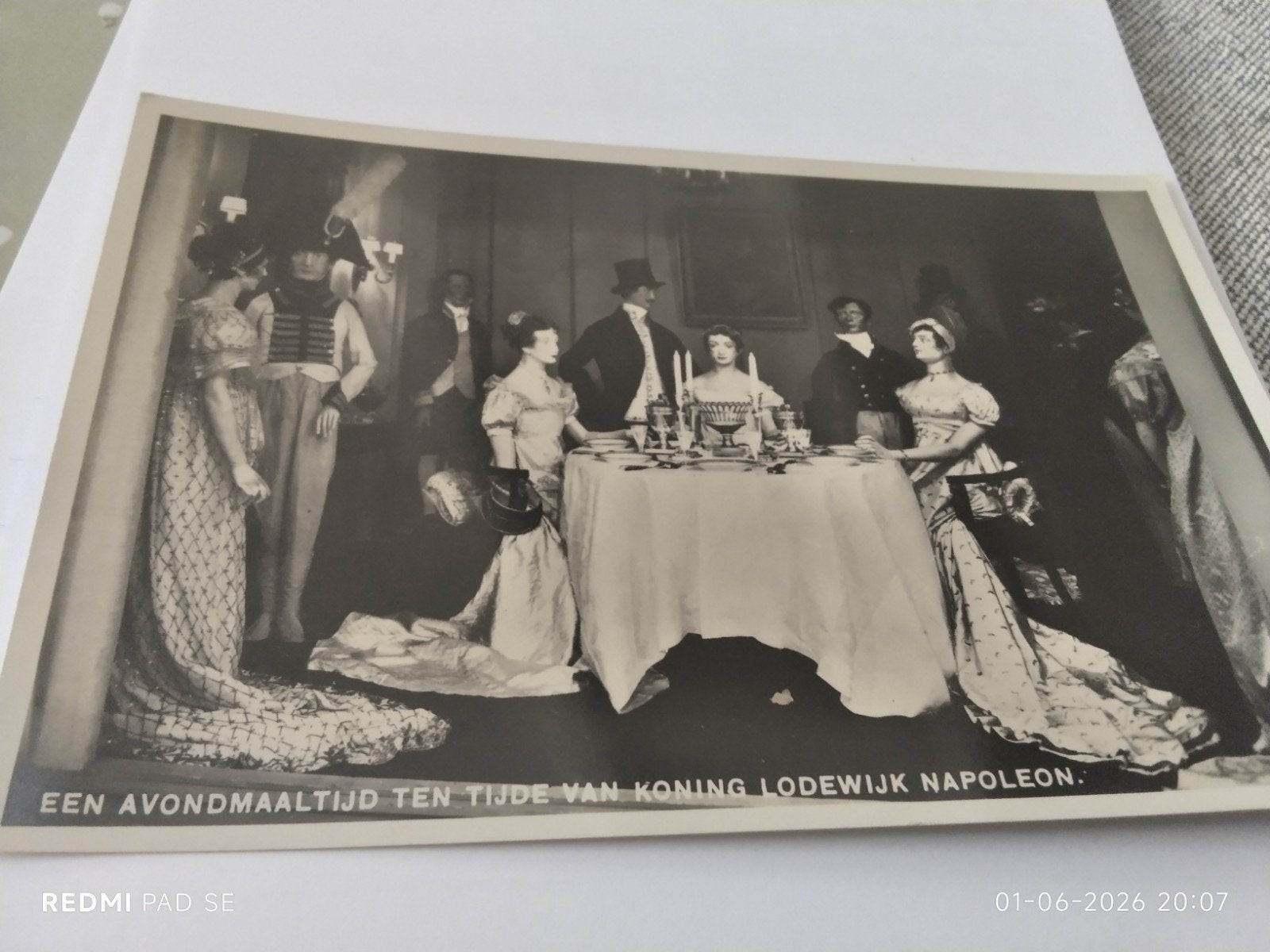 Foto Avondmaaltijd Koning Lodewijk Napoleon 1936, Ophalen of Verzenden, Voor 1940