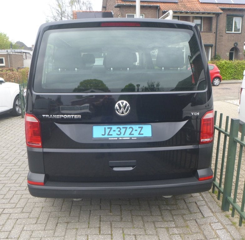 Volkswagen Transporter Kombi 2.0 TDI L2H1 9 persoons airco, Auto's, Voorwielaandrijving, Gebruikt, 4 cilinders, 1794 kg