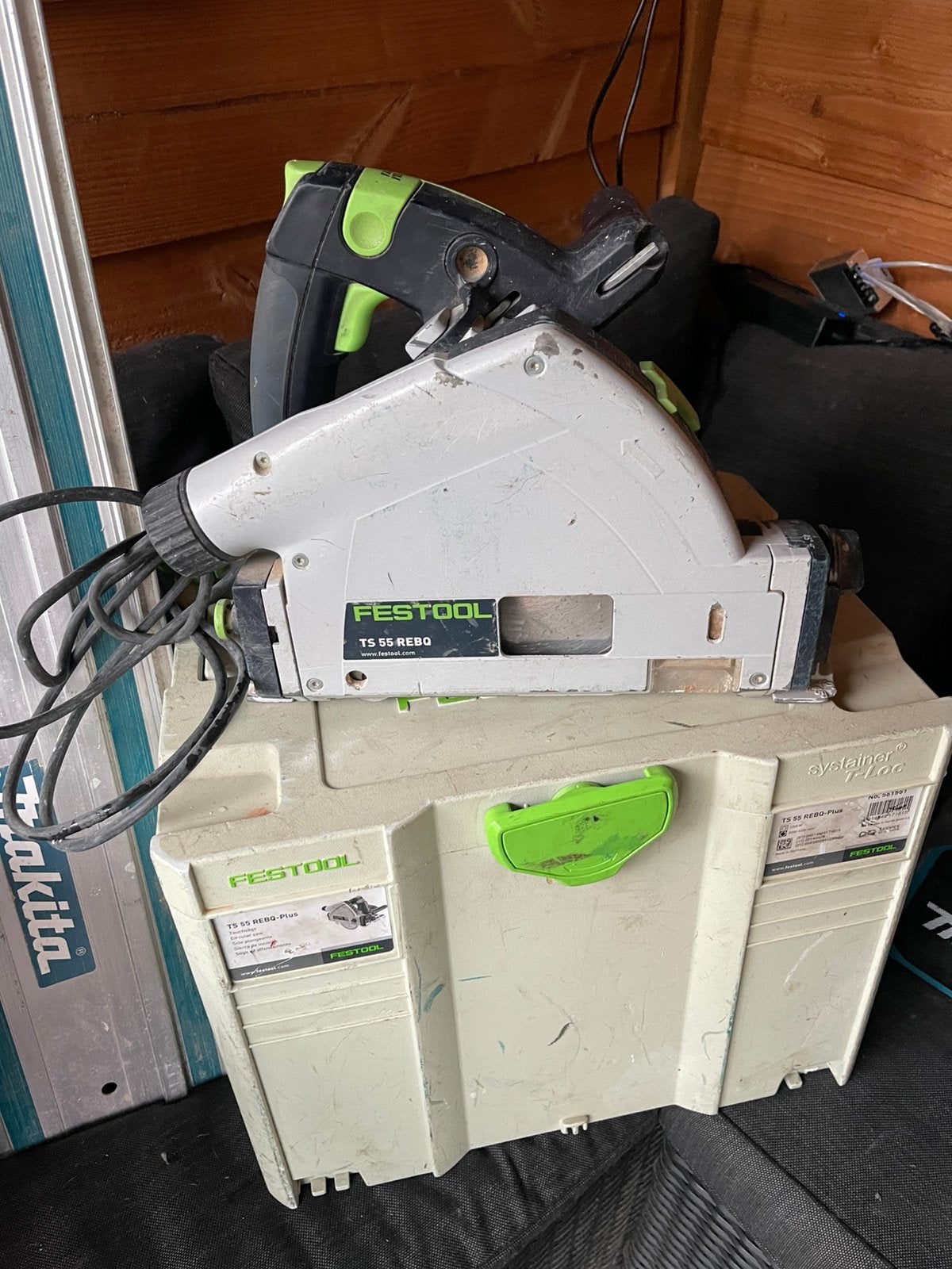 Festool invalzaag met geleider, Doe-het-zelf en Verbouw, Invalzaag, Ophalen of Verzenden, Zo goed als nieuw, 30 tot 70 mm