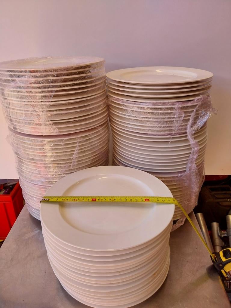 95x Witte dinerborden Select Stoneware by Hanos, Ophalen, Keramiek, Zo goed als nieuw, Bord(en)